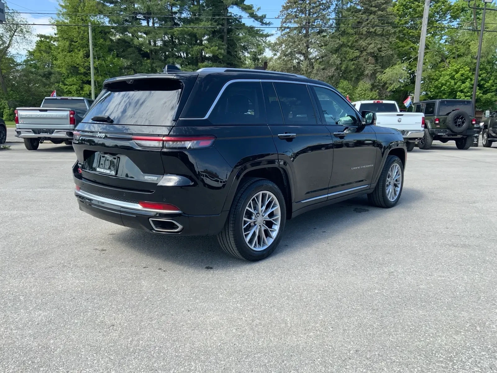 Jeep Grand cherokee Summit, снимка 4 - Автомобили и джипове - 55706667