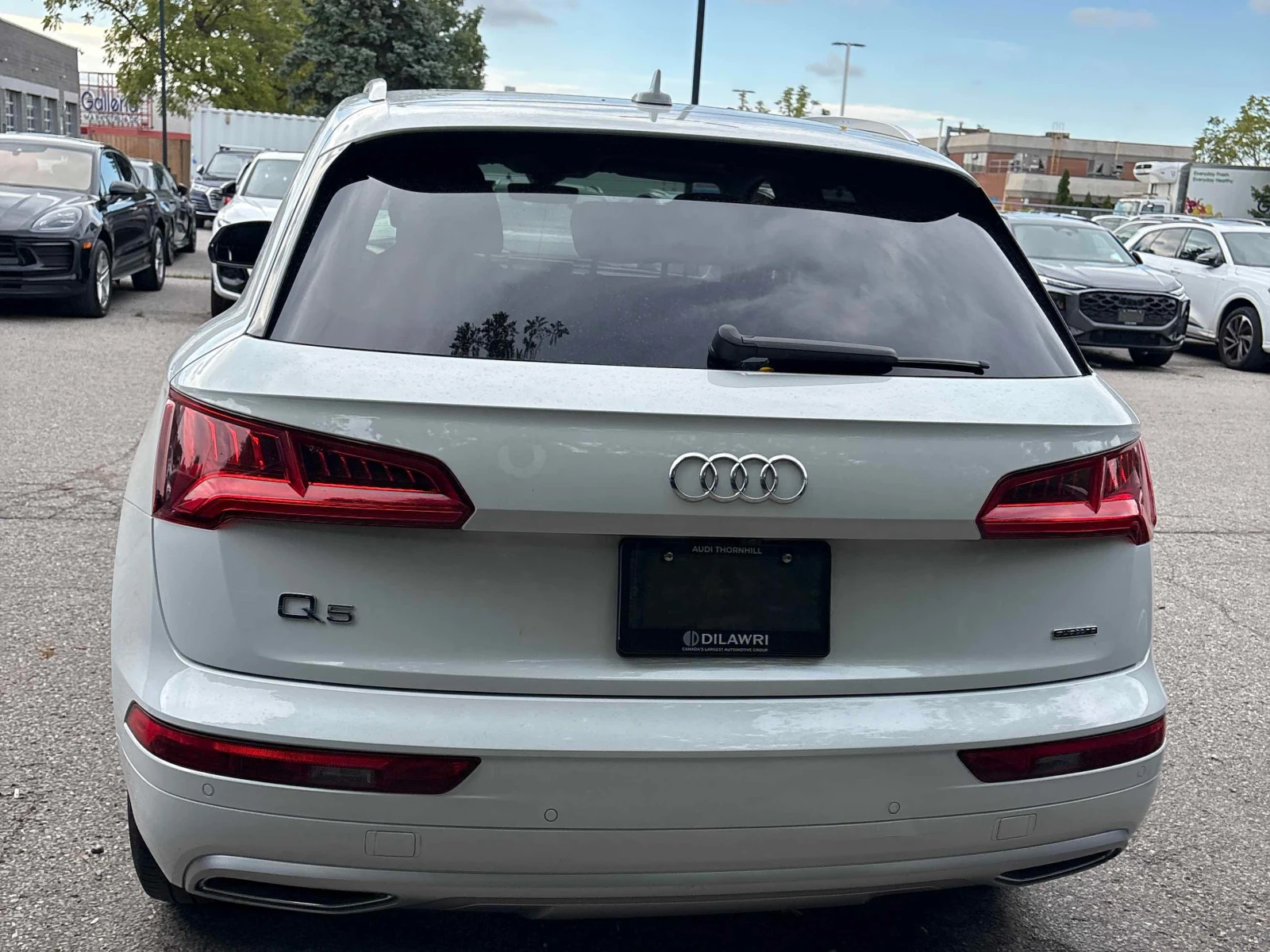 Audi Q5 * Technik * DISTRONIC* BANG&OLUFSEN* , снимка 15 - Автомобили и джипове - 56120411