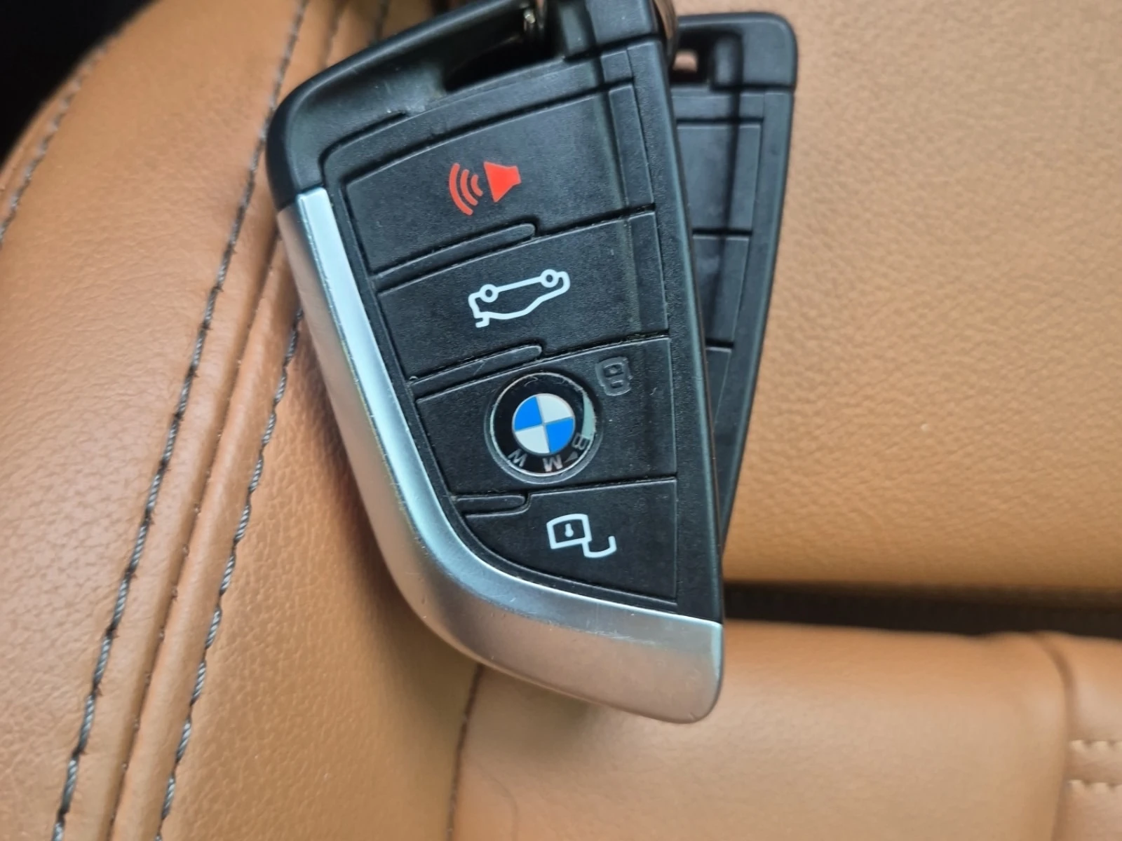 BMW X3 * XDRIVE30I * M SPORT * FACELIFT * CARFAX * , снимка 10 - Автомобили и джипове - 56142872