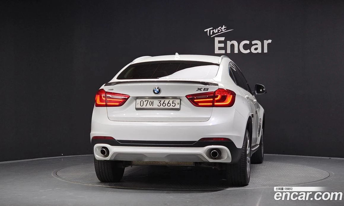 BMW X6 xDrive 30d, снимка 4 - Автомобили и джипове - 56157109