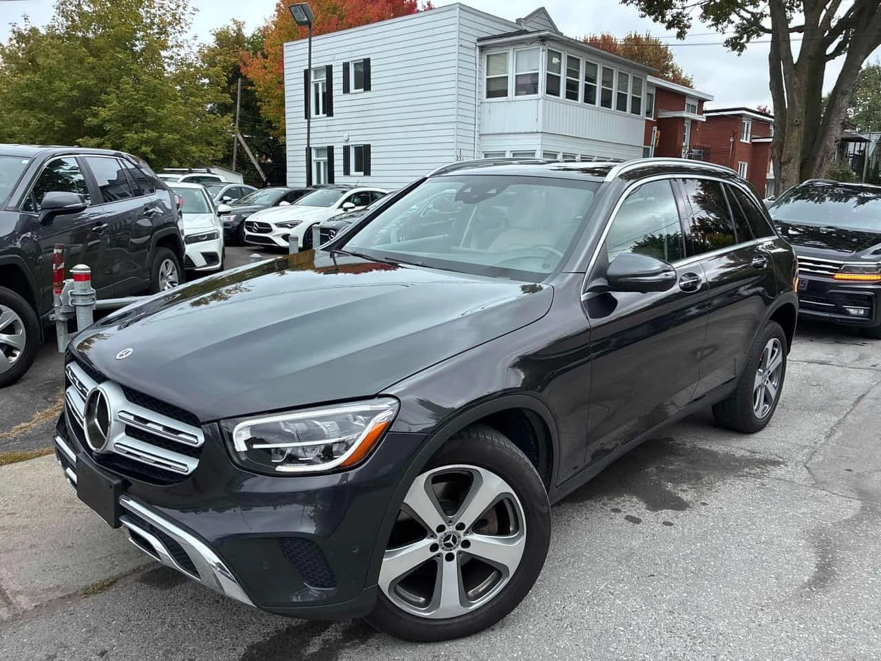 Mercedes-Benz GLC 300 * CARFAX * ОПЦИЯ ЗА ФИНАНСИРАНЕ * 
