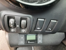 Opel Vivaro Пътнически ПЕРФЕКТЕН , снимка 6