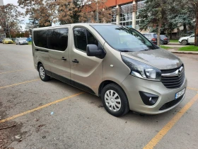 Opel Vivaro Пътнически ПЕРФЕКТЕН , снимка 4
