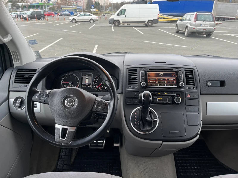 VW Multivan ТОП!!!-4 MOTION, снимка 15 - Бусове и автобуси - 48954600