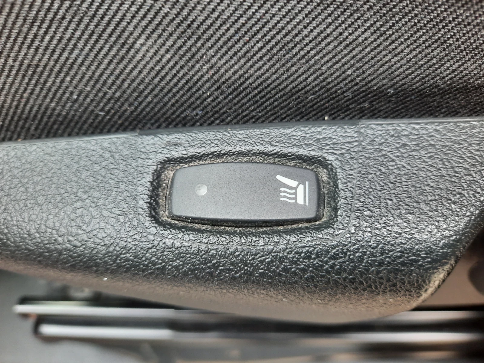 Opel Vivaro Пътнически ПЕРФЕКТЕН  - изображение 8