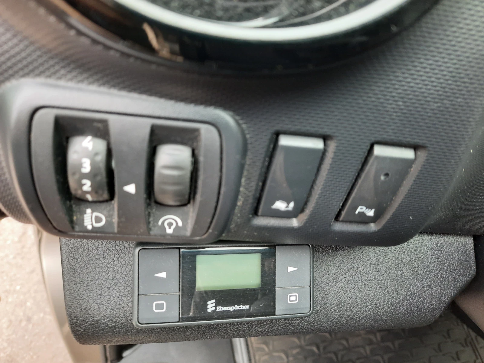 Opel Vivaro Пътнически ПЕРФЕКТЕН  - изображение 6