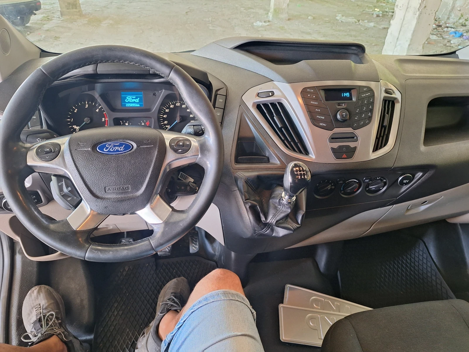 Ford Transit Custom 2.2 tdci, снимка 9 - Бусове и автобуси - 55535159