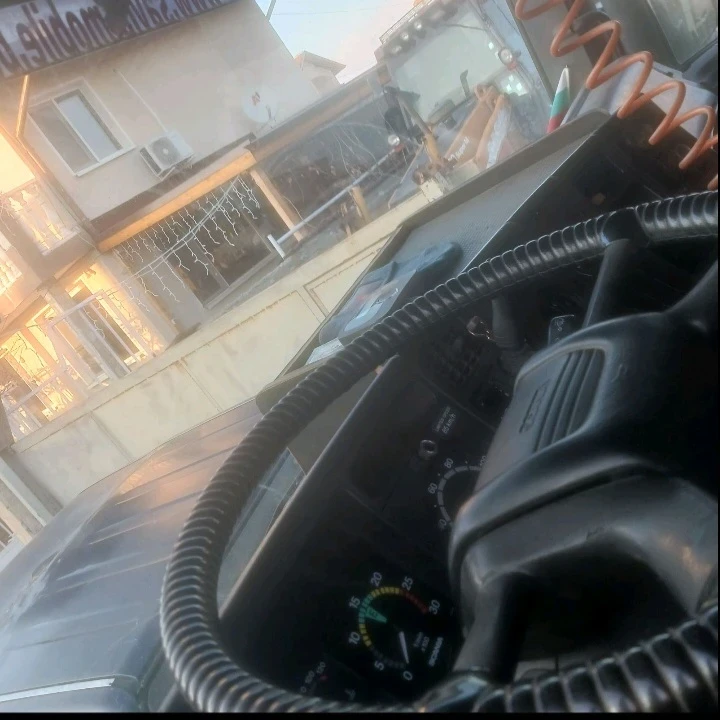 Scania 124, снимка 9 - Камиони - 53205441