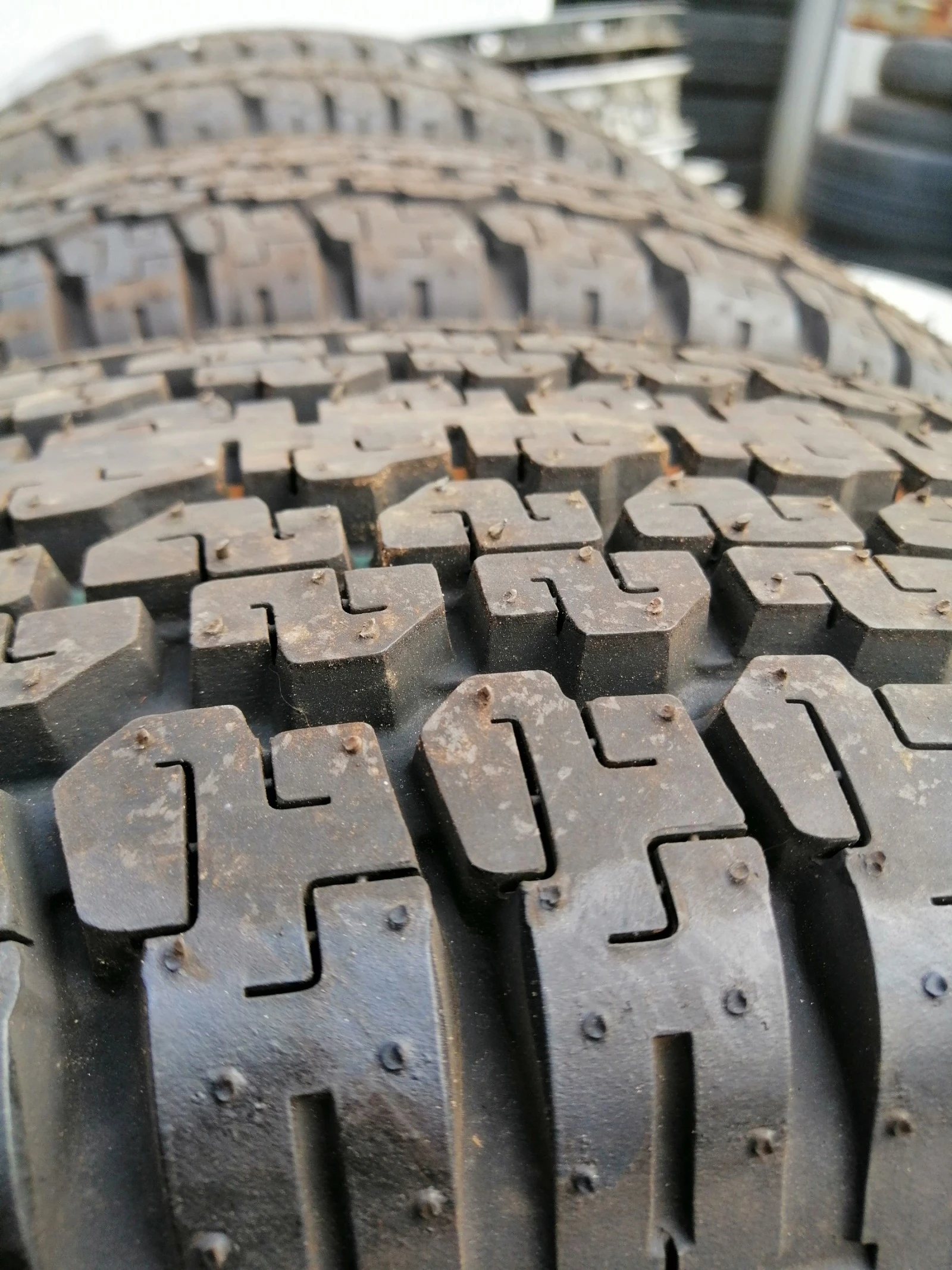  215/80R16 | Mobile.bg   3