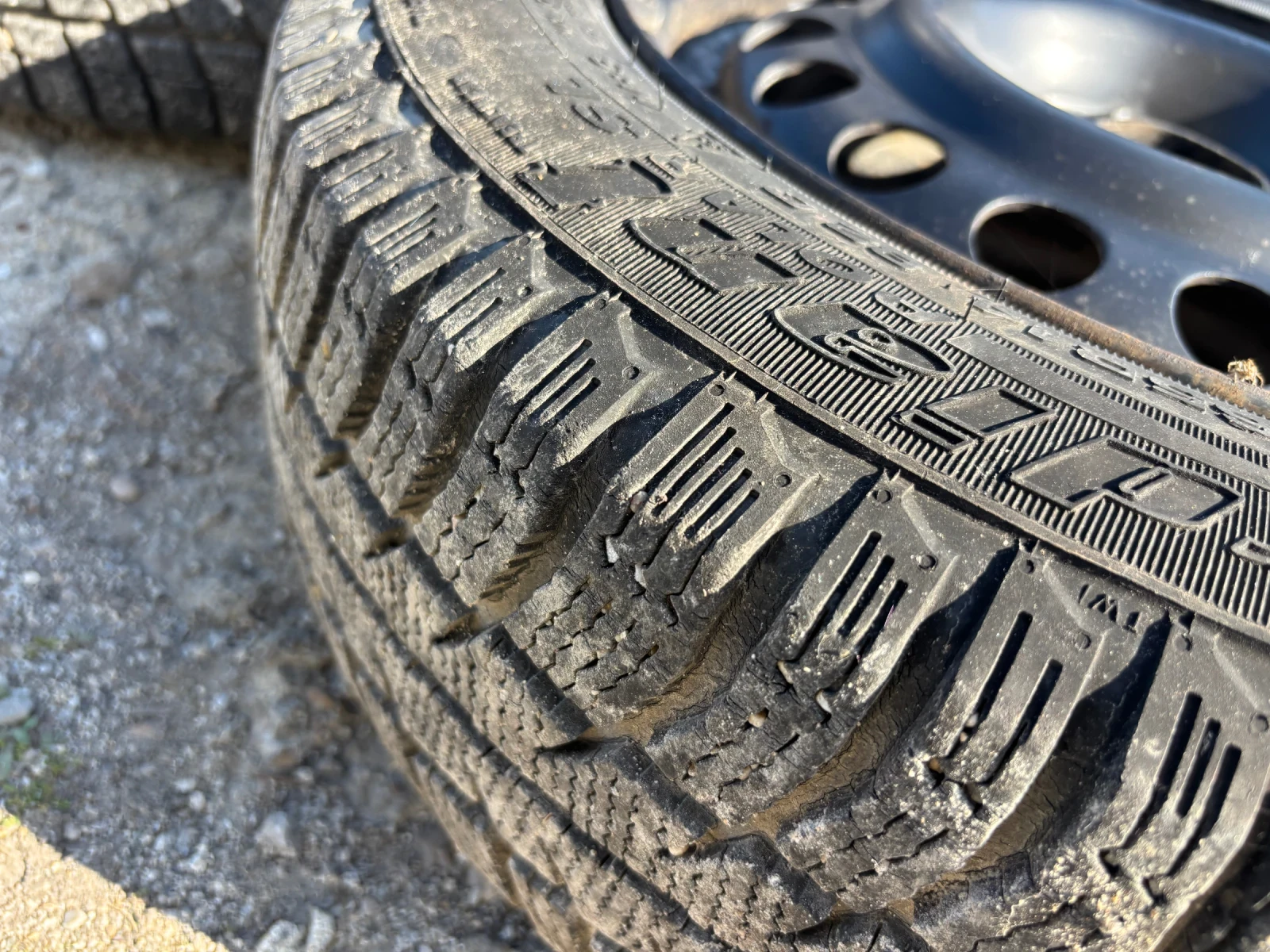 Гуми с джанти Tigar 175/65R14, снимка 8 - Гуми и джанти - 54428888