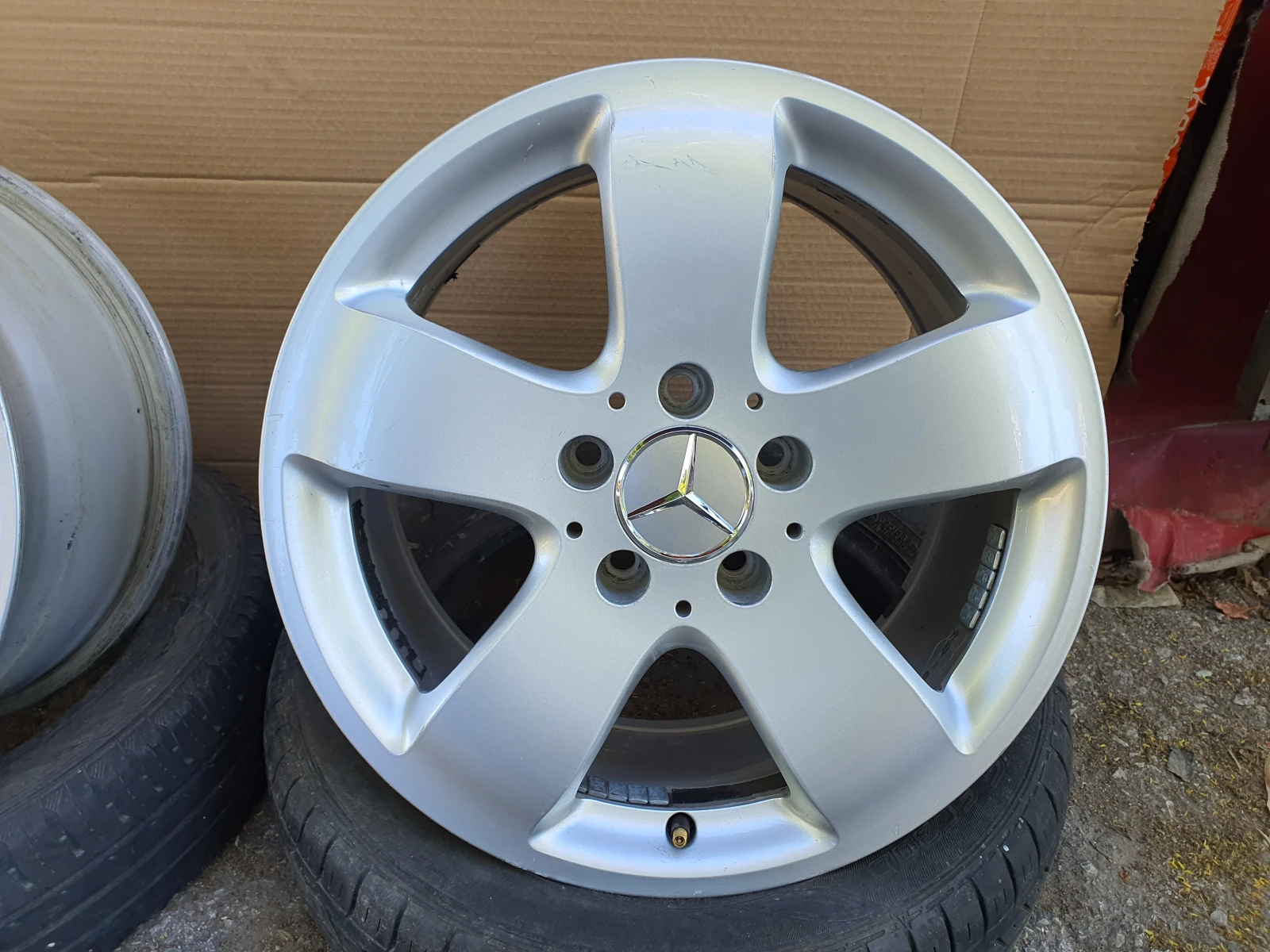 Джанти за Mercedes-Benz, снимка 4 - Гуми и джанти - 55255379