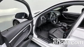 BMW 320, снимка 11