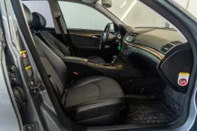 Mercedes-Benz E 320 W211 = V6 = ПОДГРЕВ = ЛИЗИНГ = ГАРАНЦИЯ, снимка 11