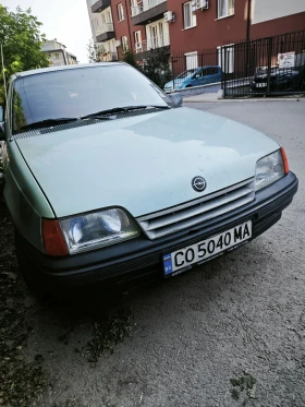Opel Kadett 1.6i - 1499 лв. - 76675642 2