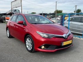     Toyota Auris ----