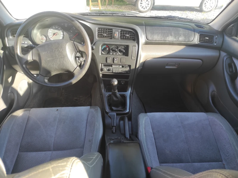 Subaru Legacy 2.0 I / 4x4, снимка 14 - Автомобили и джипове - 32492228