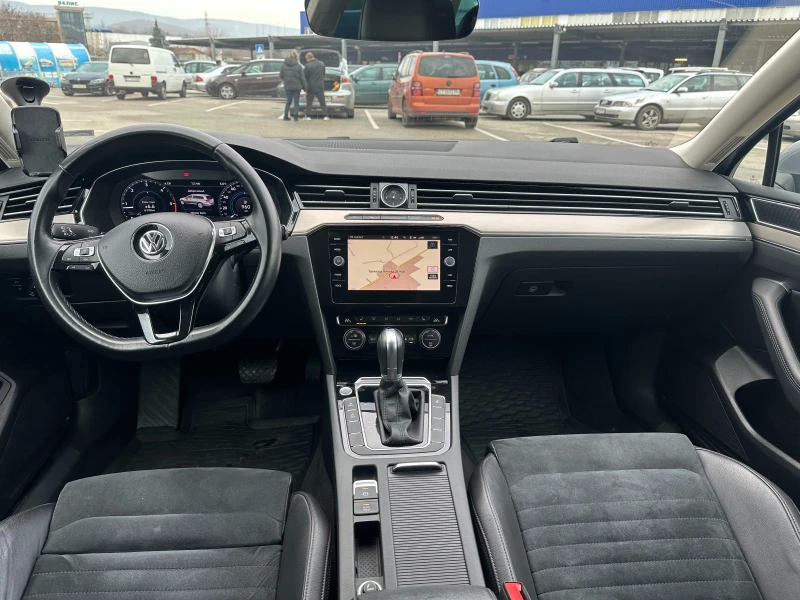 VW Passat HighLine, снимка 10 - Автомобили и джипове - 46960228