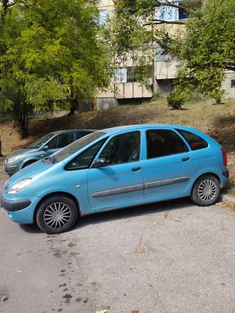 Citroen Xsara picasso, снимка 3 - Автомобили и джипове - 47237494