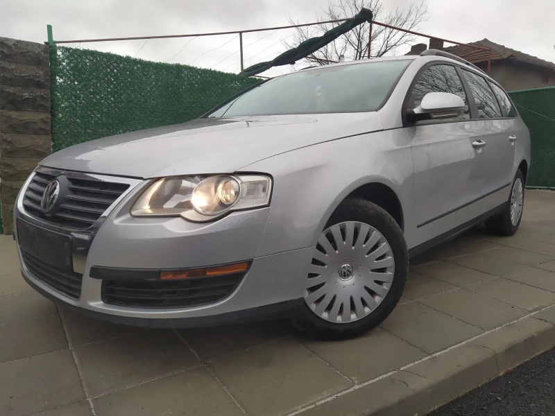 VW Passat 1.9 TDI, снимка 1 - Автомобили и джипове - 47950184