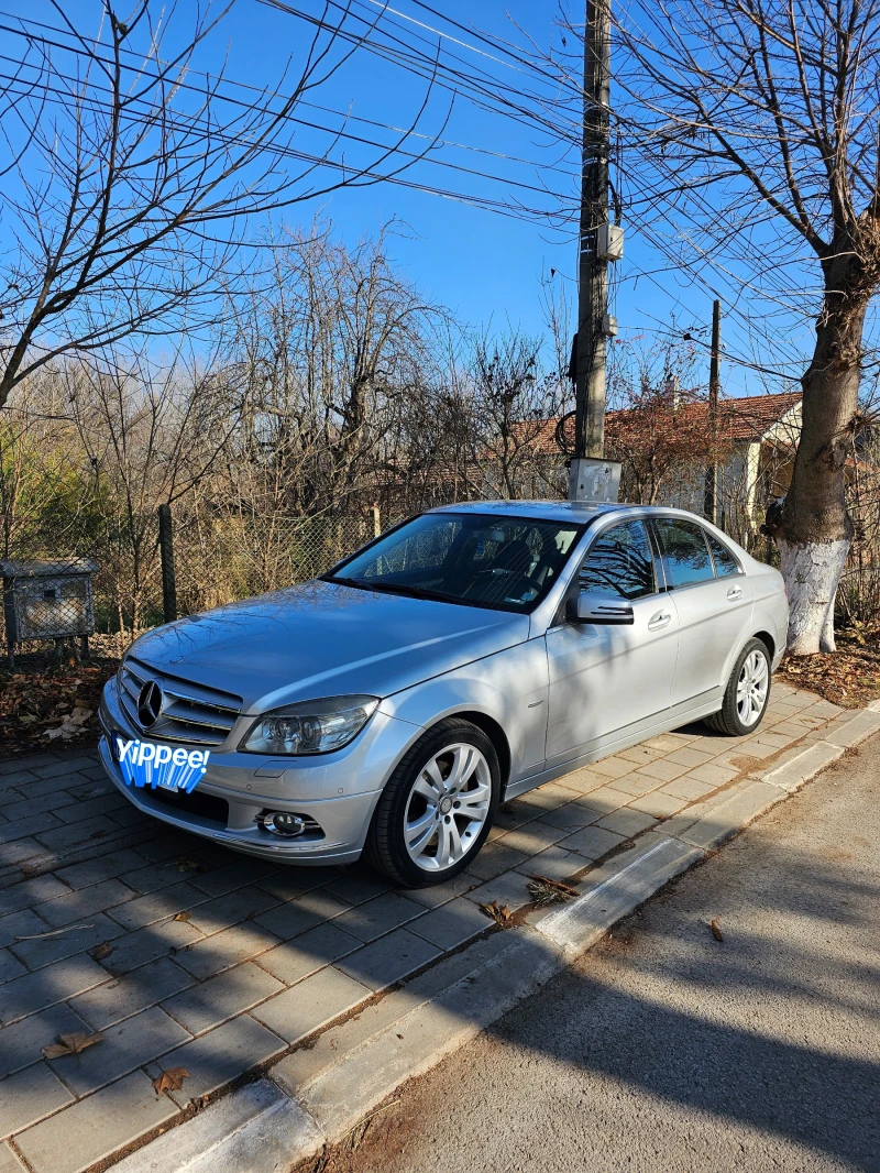 Mercedes-Benz C 300, снимка 2 - Автомобили и джипове - 48143851