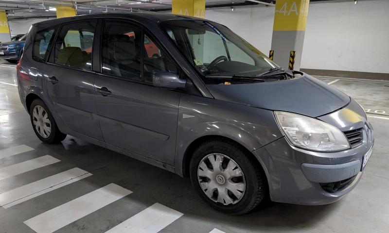 Renault Grand scenic, снимка 2 - Автомобили и джипове - 48617513