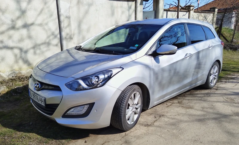 Hyundai I30, снимка 1 - Автомобили и джипове - 49393849