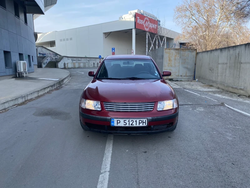 VW Passat 1.9tdi, снимка 1 - Автомобили и джипове - 49598679