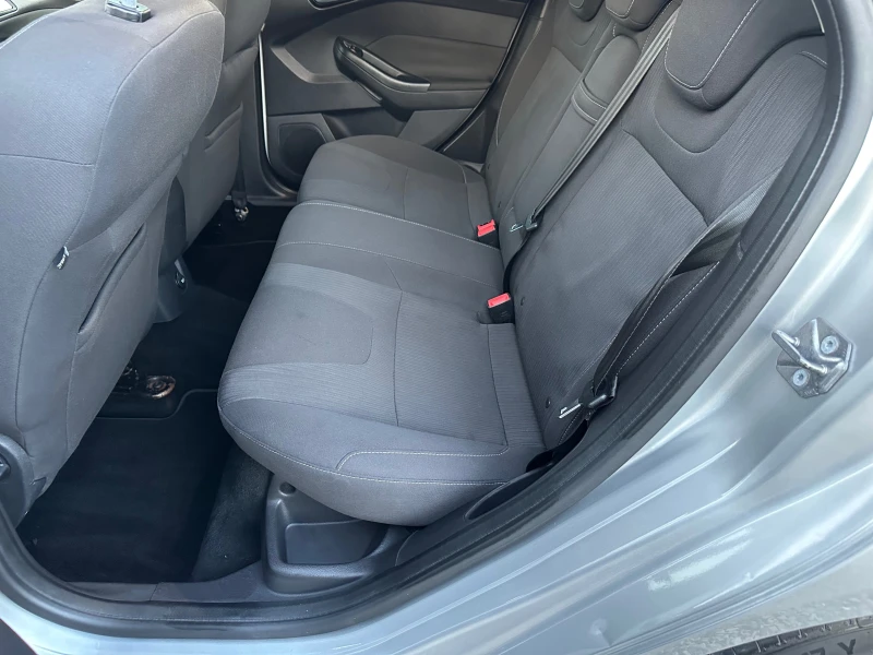 Ford Focus 1, 6i EkoBoost, снимка 12 - Автомобили и джипове - 49995929