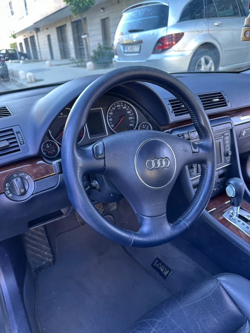 Audi A4, снимка 7 - Автомобили и джипове - 52673813
