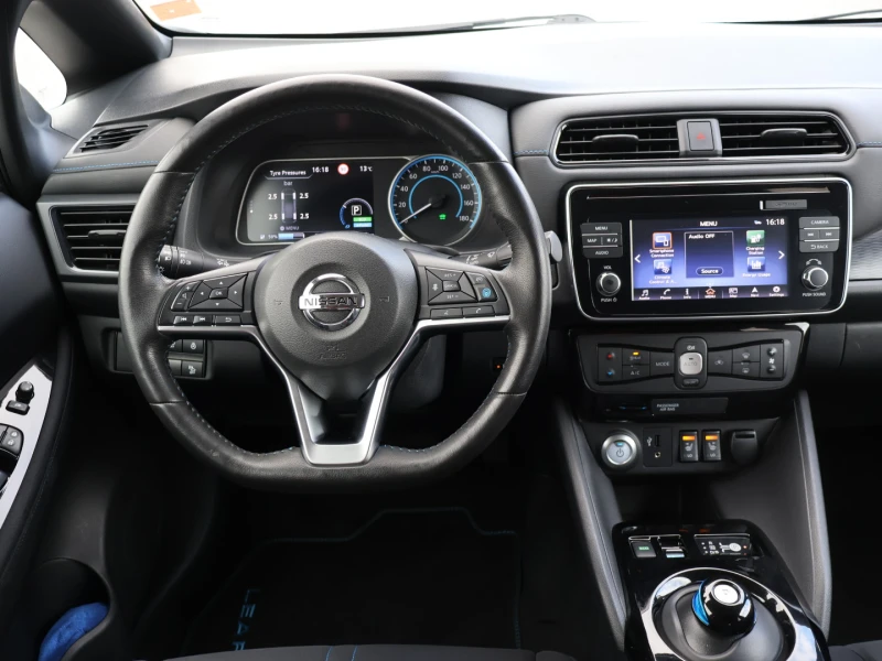 Nissan Leaf  n-connecta 40kwh 150cv, снимка 10 - Автомобили и джипове - 52015403
