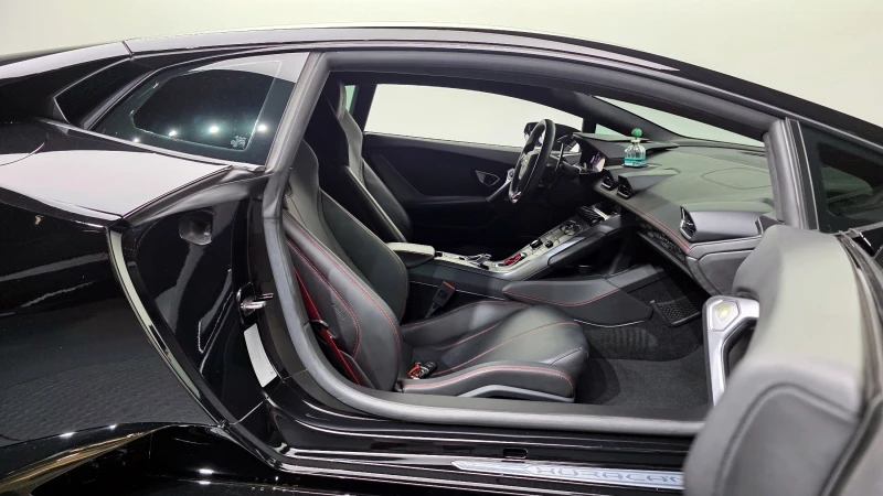 Lamborghini Huracan LP 580-2 / LIFT / Сервизна история !!!, снимка 9 - Автомобили и джипове - 52153428