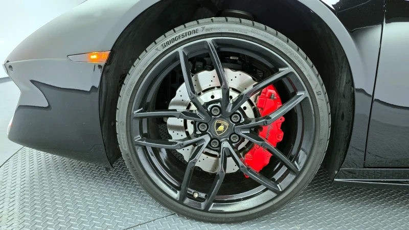 Lamborghini Huracan LP 580-2 / LIFT / Сервизна история !!!, снимка 5 - Автомобили и джипове - 52153428