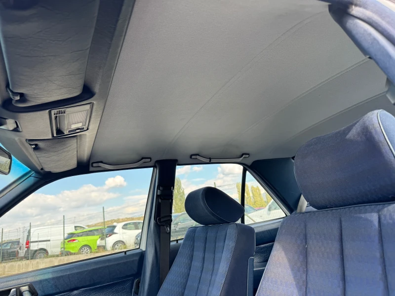 Mercedes-Benz 190 1.8 , снимка 12 - Автомобили и джипове - 52203249