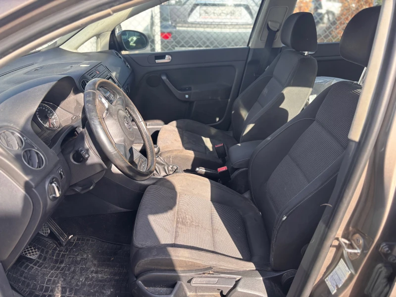 VW Golf Plus Turbo, снимка 9 - Автомобили и джипове - 52319911