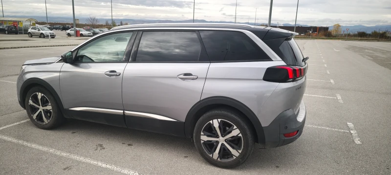 Peugeot 5008 1.6 HDI Allure, снимка 7 - Автомобили и джипове - 52367073