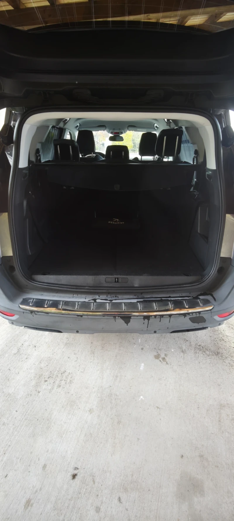 Peugeot 5008 1.6 HDI Allure, снимка 15 - Автомобили и джипове - 52367073