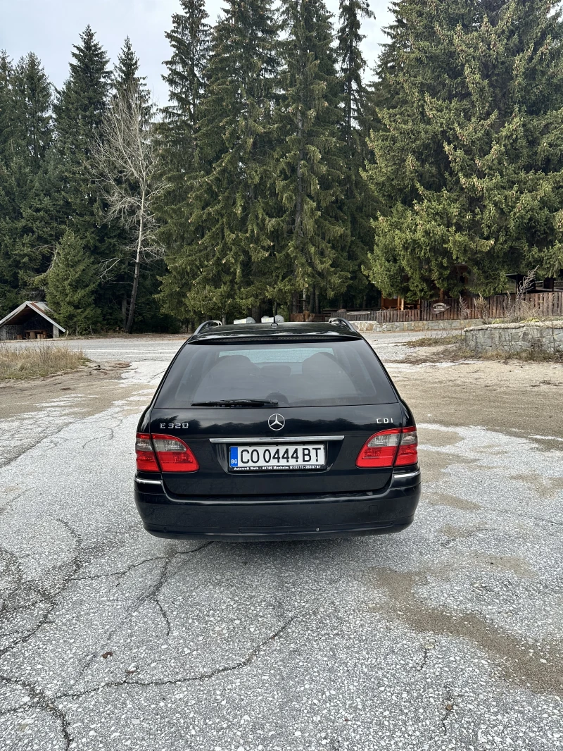 Mercedes-Benz E 320, снимка 8 - Автомобили и джипове - 52540881