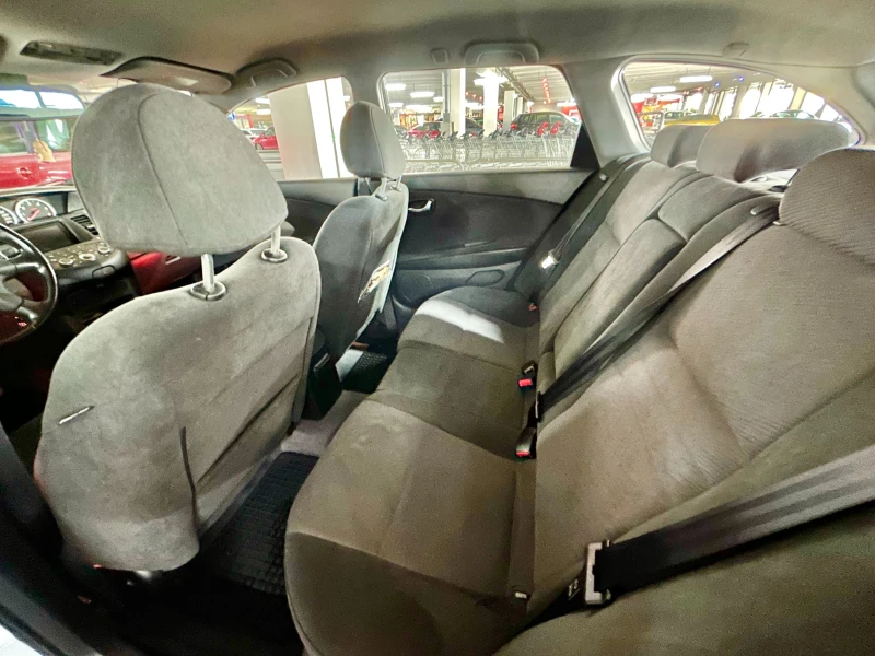 Nissan Primera, снимка 11 - Автомобили и джипове - 52681656