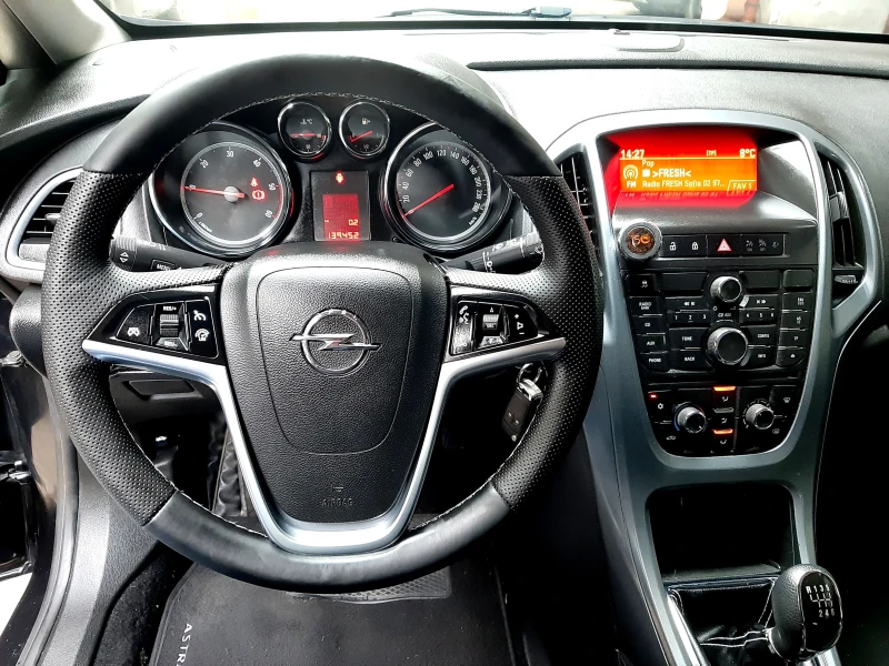 Opel Astra 1.7COSMO-FACELIFT-ИТАЛИЯ ! ! ! , снимка 13 - Автомобили и джипове - 52697817