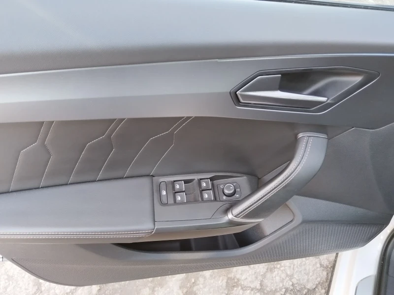 Cupra Formentor, снимка 10 - Автомобили и джипове - 52723433