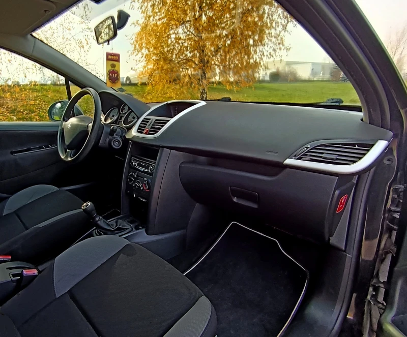 Peugeot 207 1.4 Station Wagon , снимка 5 - Автомобили и джипове - 52734406