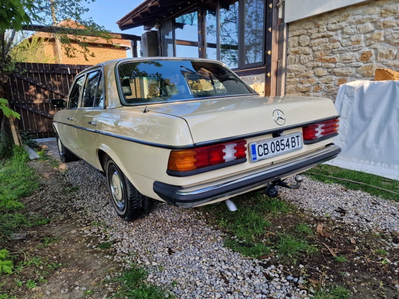 Mercedes-Benz 123, снимка 4 - Автомобили и джипове - 53477028