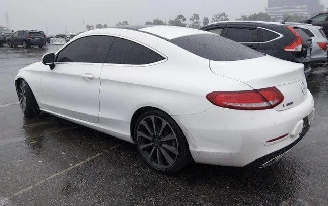 Mercedes-Benz C 300, снимка 3 - Автомобили и джипове - 53927242