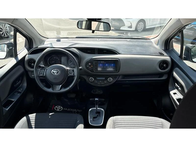 Toyota Yaris 1.5P LUNA, снимка 8 - Автомобили и джипове - 54625868