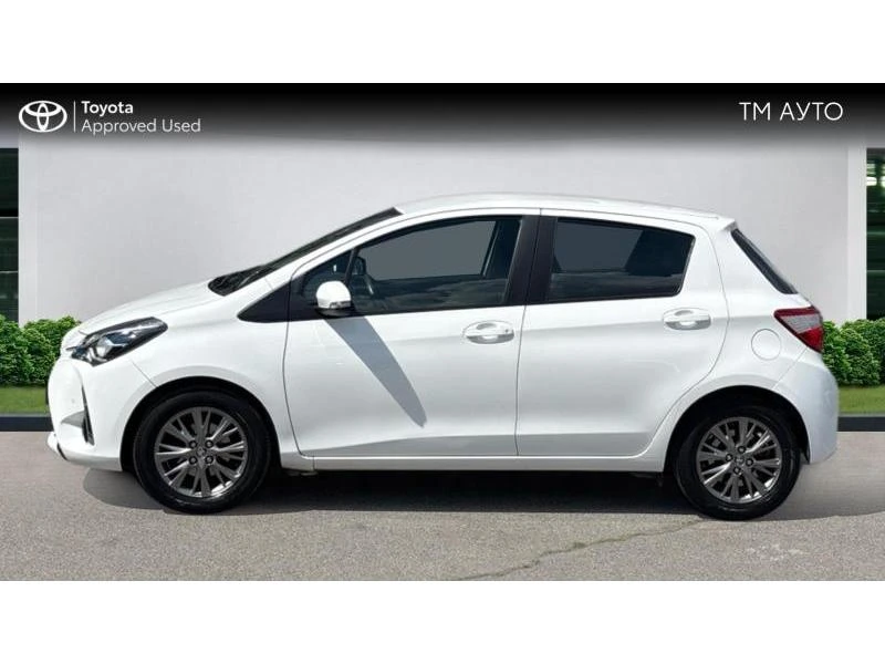 Toyota Yaris 1.5P LUNA, снимка 3 - Автомобили и джипове - 54625868