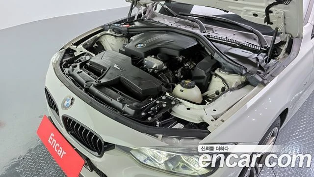 BMW 320, снимка 6 - Автомобили и джипове - 56077647