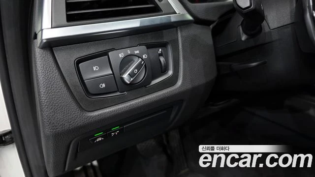 BMW 320, снимка 16 - Автомобили и джипове - 56077647