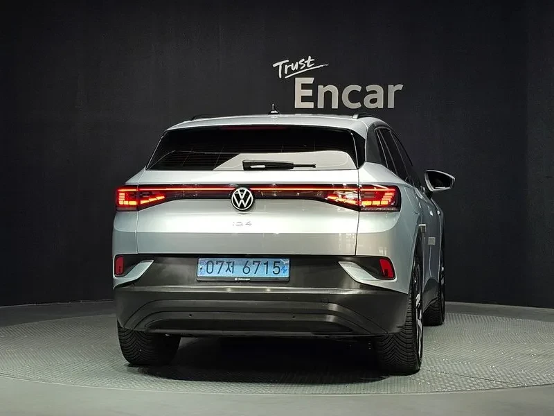 VW ID.4 САМО 30% АВАНС, снимка 4 - Автомобили и джипове - 56529838
