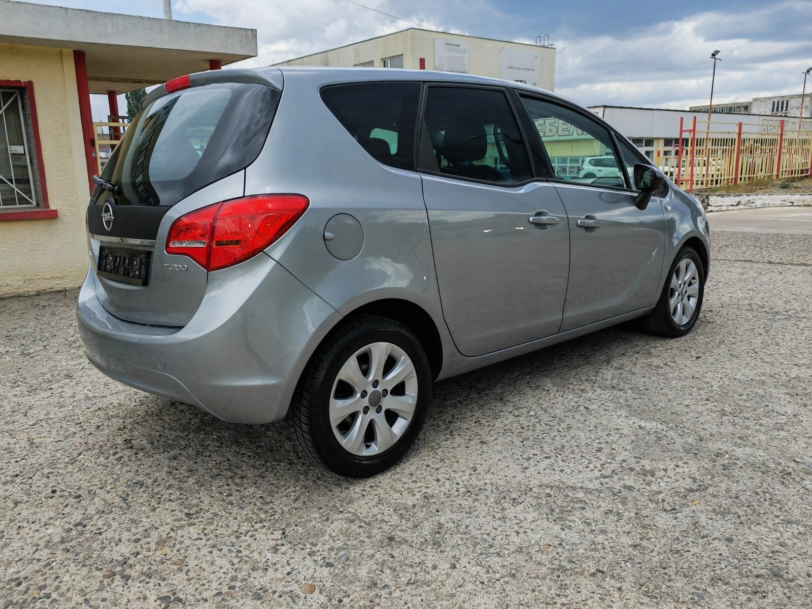 Opel Meriva 1.4T-Газ-13г - изображение 7