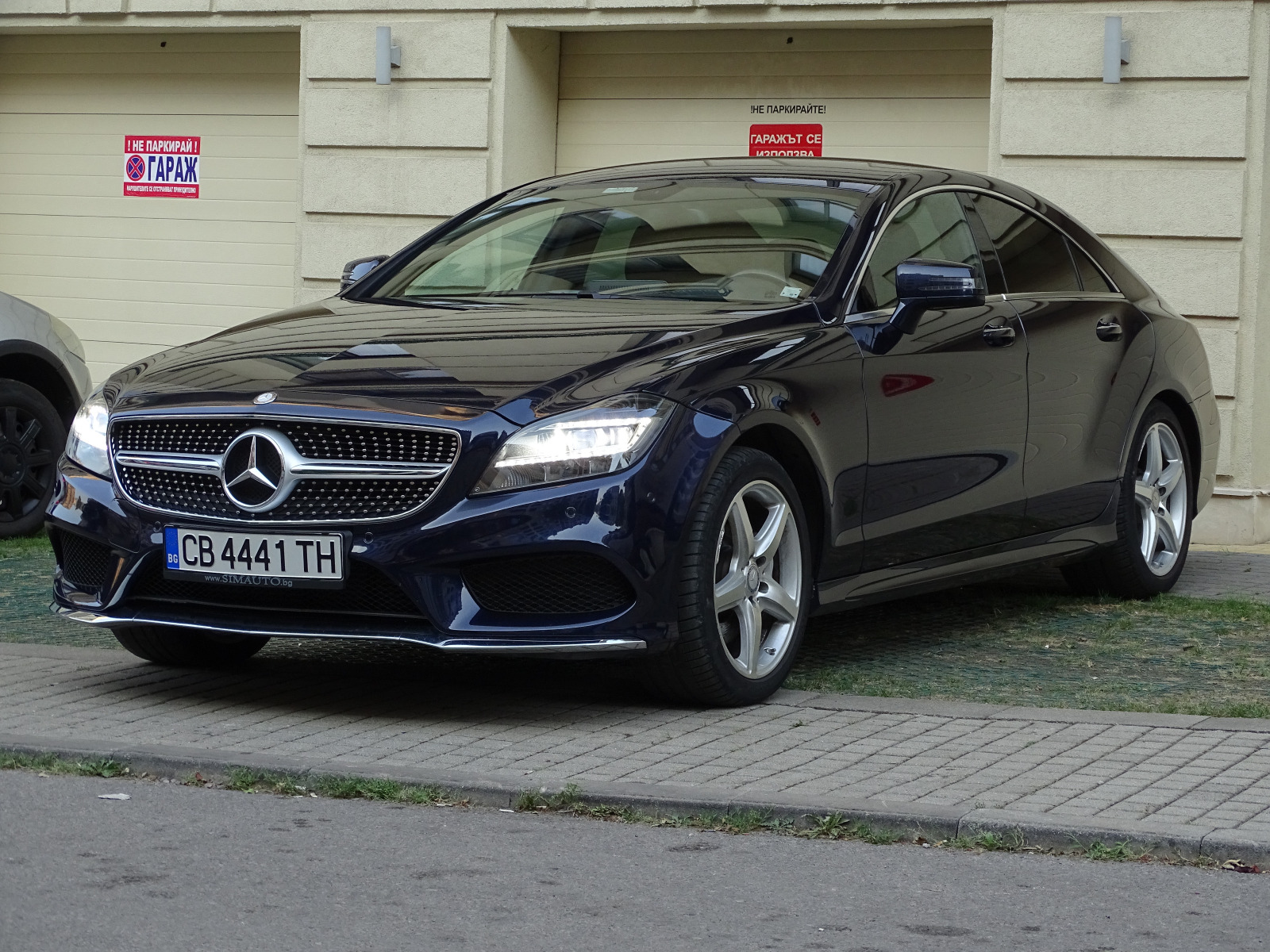 Mercedes-Benz CLS 350 d 9G,AMG,4x4,Keyless-go,Apple car play,Камера - изображение 1